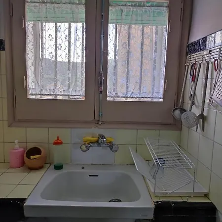 Casa Albano Хостел *